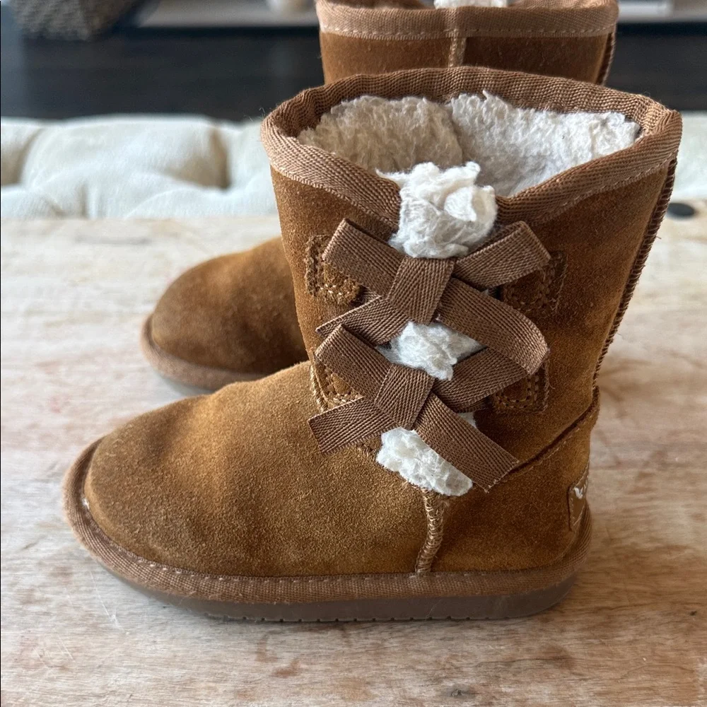 Koolaburra stylish tan